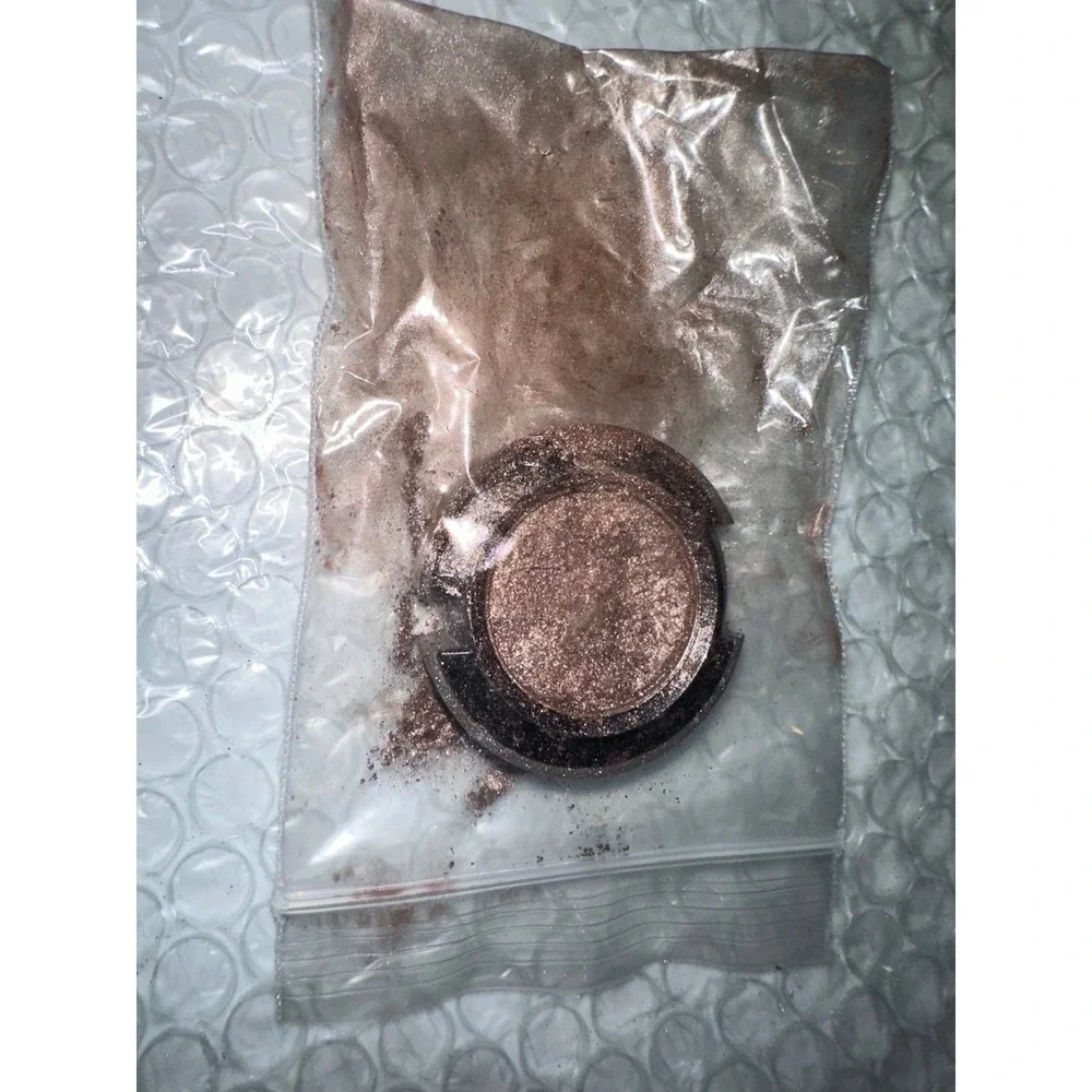 Urban Decay  Eye‎ Shadow ydk eyeshadow token